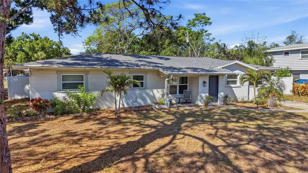 7700 16th Avenue N St Petersburg FL 33710