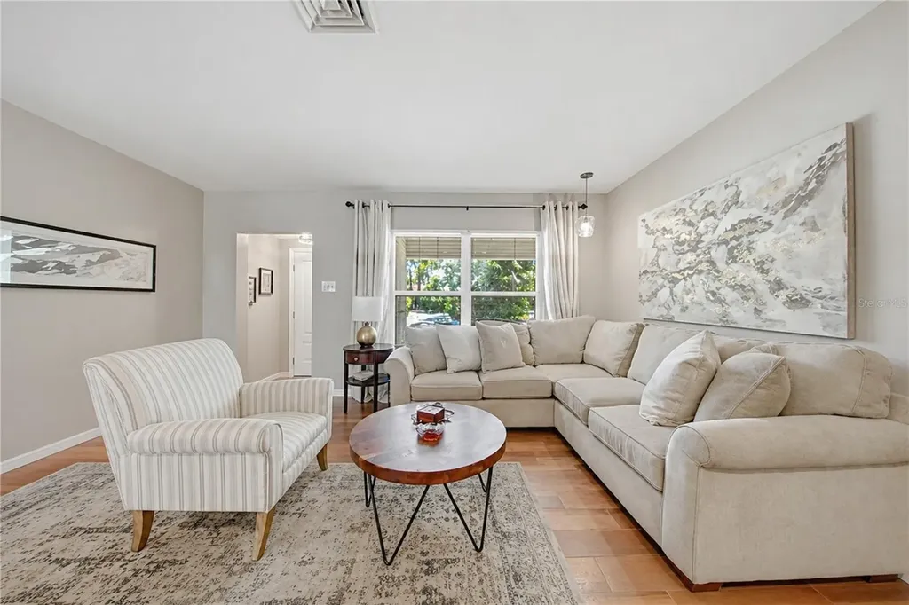 7700 16th Avenue N St Petersburg FL 33710