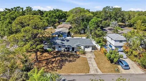 7700 16th Avenue N St Petersburg FL 33710