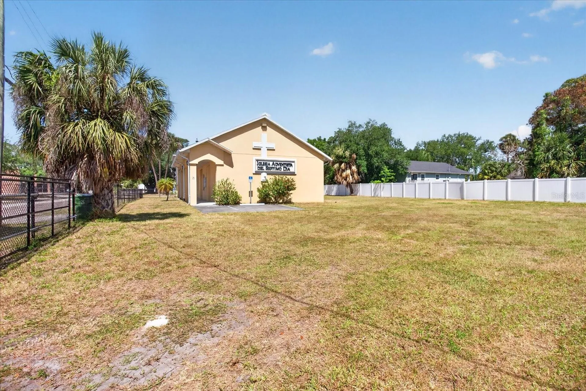 2018 Grant Street Tampa FL 33605