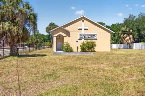 2018 Grant Street Tampa FL 33605