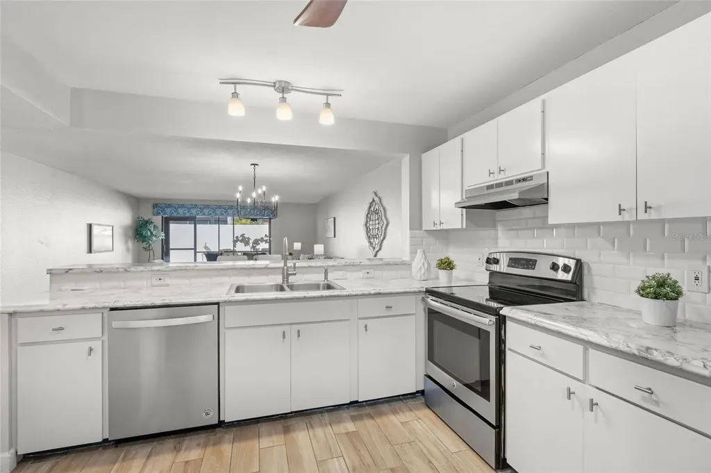 226 Sherwood Drive Bradenton FL 34210