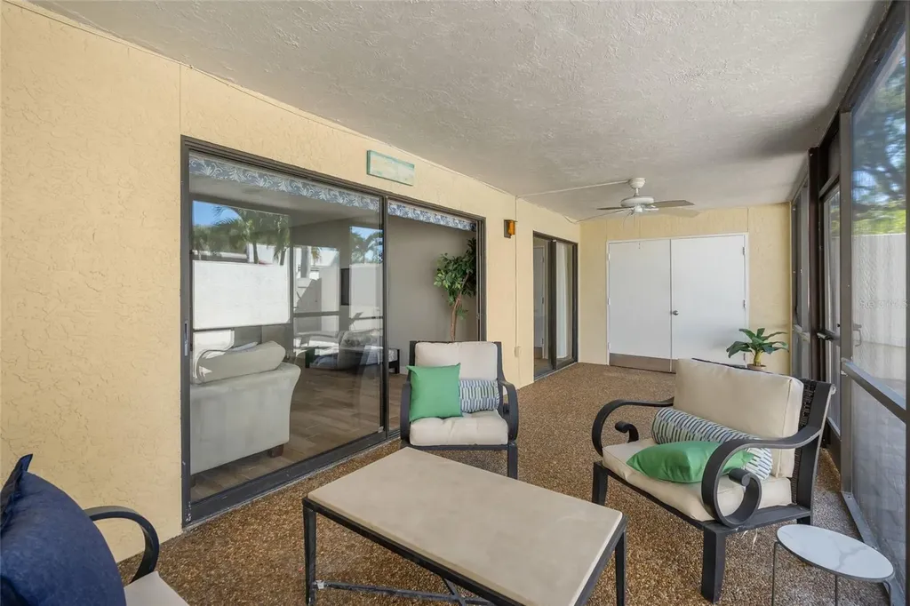 226 Sherwood Drive Bradenton FL 34210