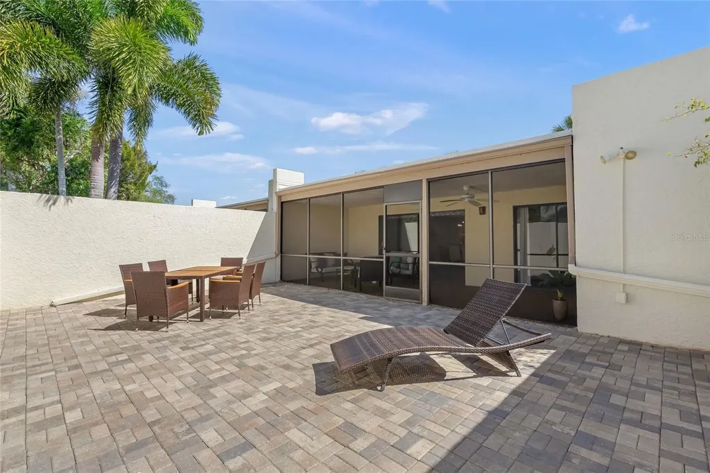 226 Sherwood Drive Bradenton FL 34210