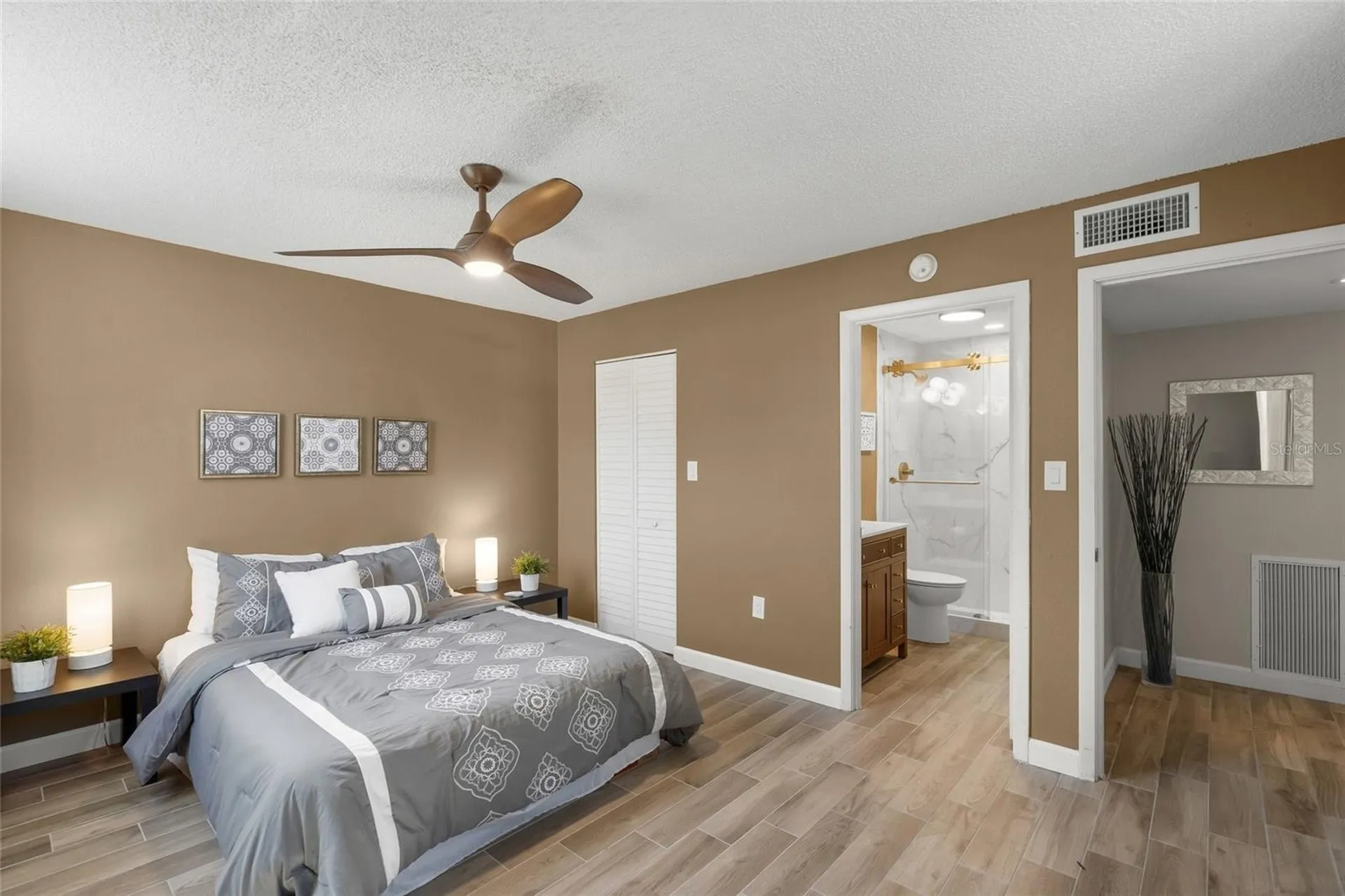 226 Sherwood Drive Bradenton FL 34210