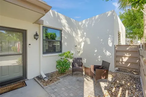 226 Sherwood Drive Bradenton FL 34210
