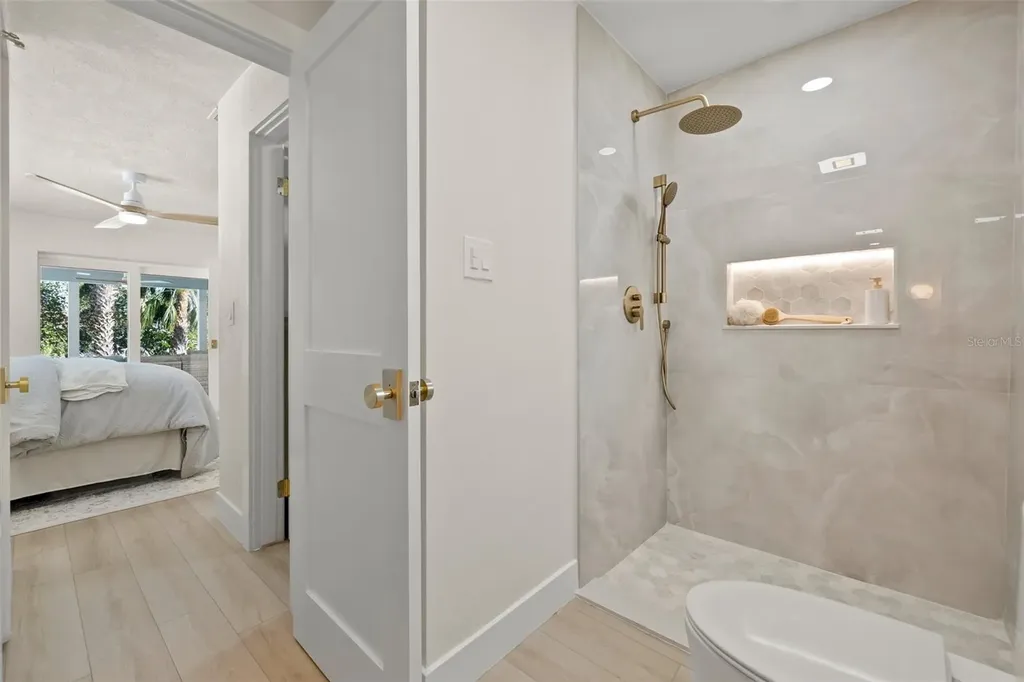 4568 40th Street S St Petersburg FL 33711