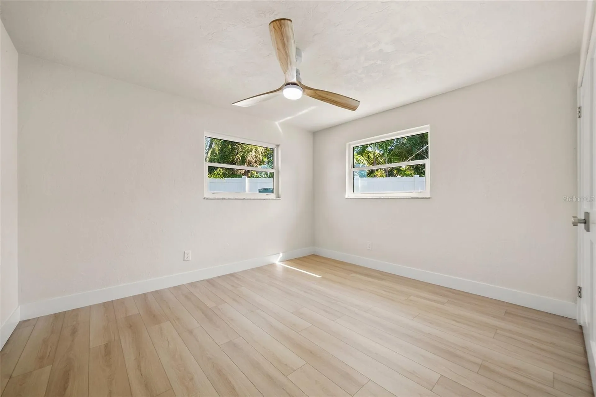4568 40th Street S St Petersburg FL 33711
