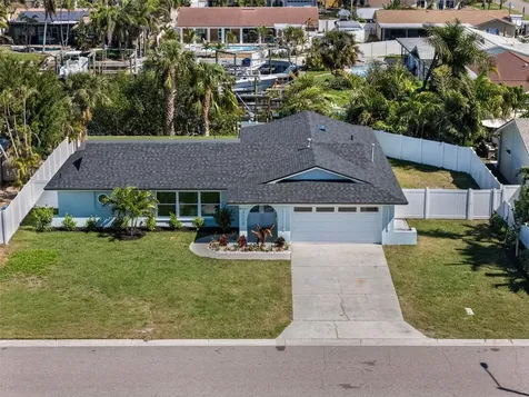 4568 40th Street S St Petersburg FL 33711