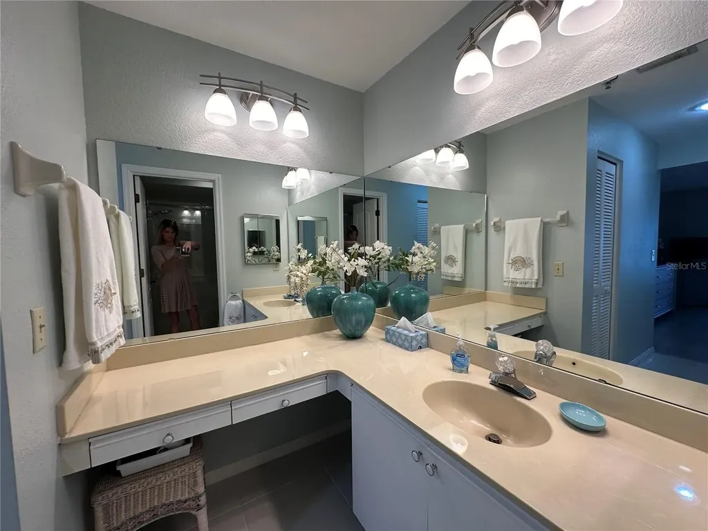 6713 Stone River Road Bradenton FL 34203