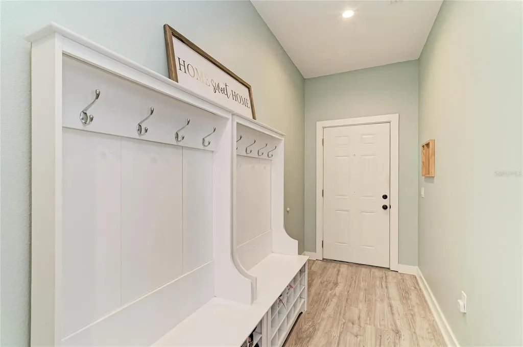 1609 17th Street W Bradenton FL 34205