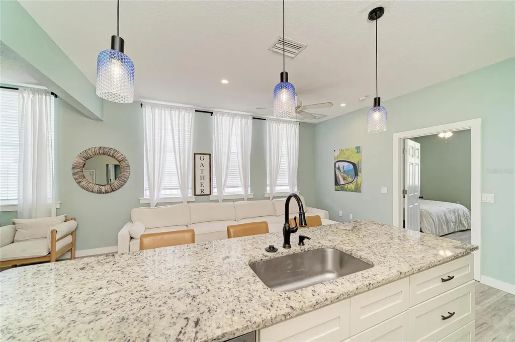 1609 17th Street W Bradenton FL 34205