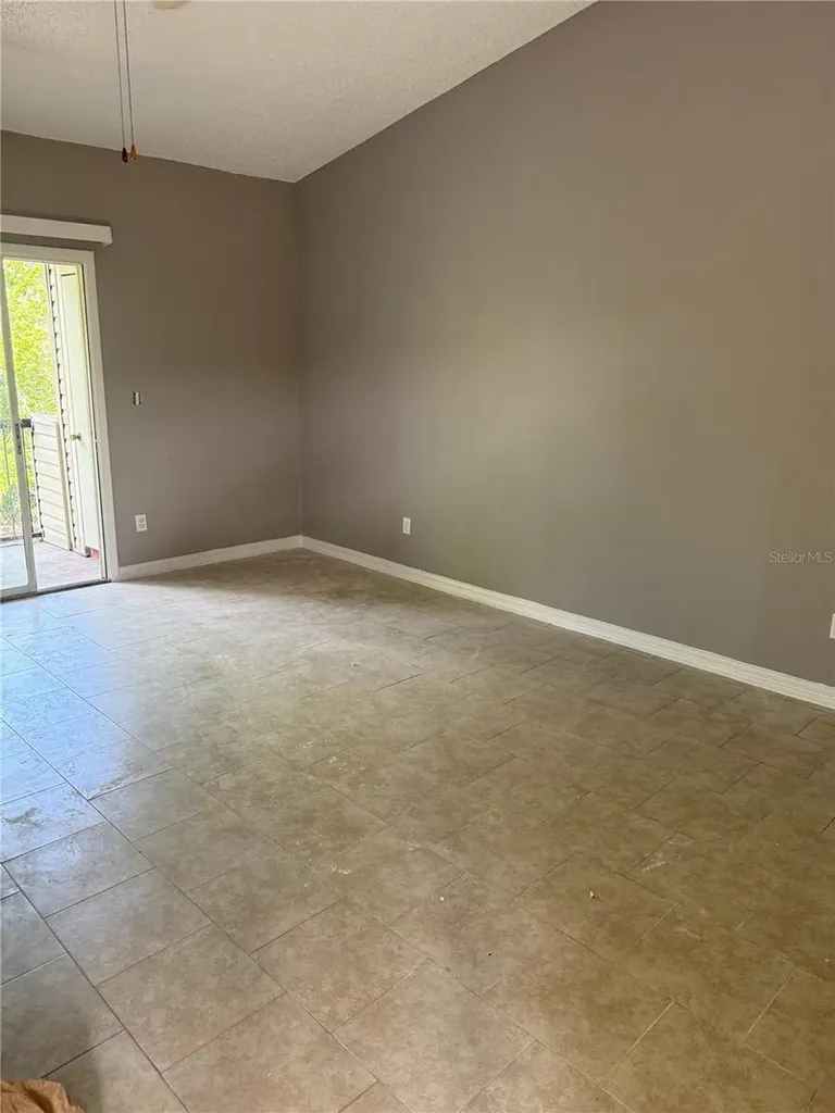 1948 Lake Atriums Circle Orlando FL 32839