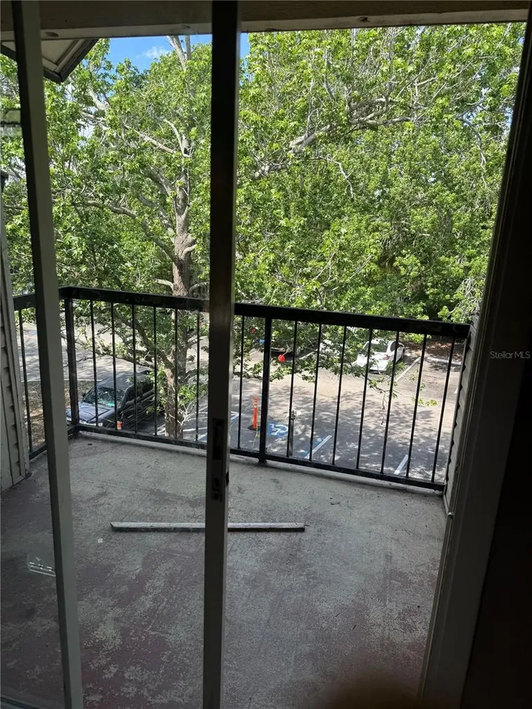 1948 Lake Atriums Circle Orlando FL 32839