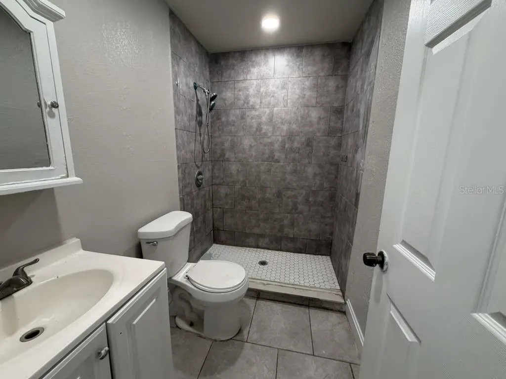 4046 Queen Anne Drive Orlando FL 32839