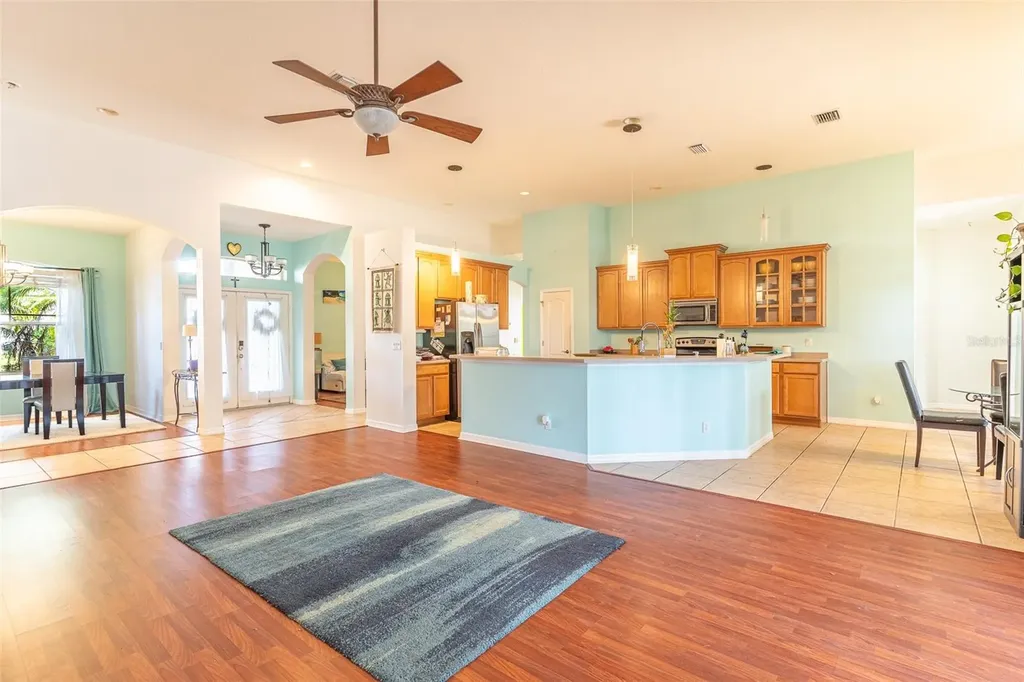 2539 Centennial Falcon Drive Valrico FL 33596