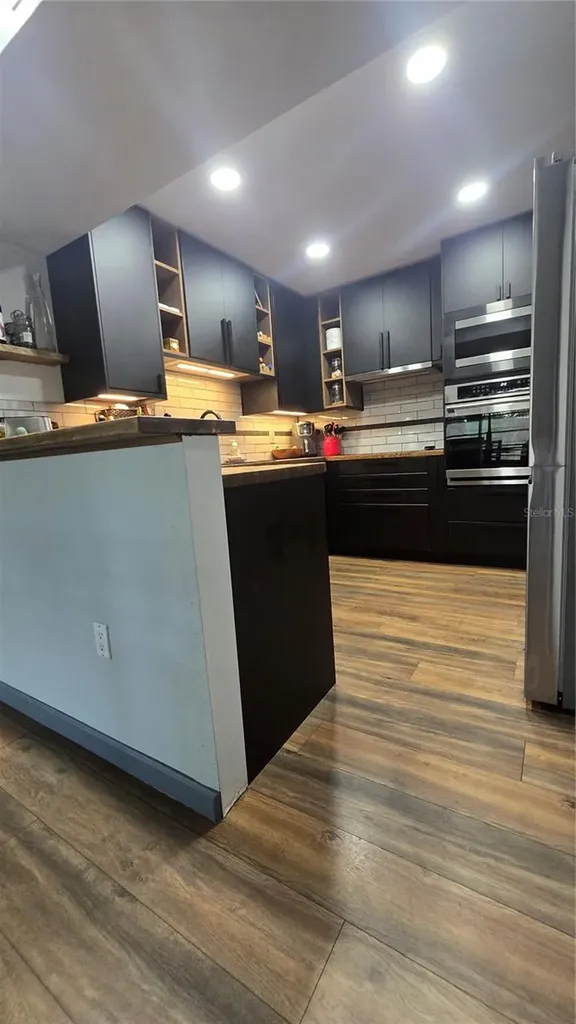406 Lennox Road W Palm Harbor FL 34683
