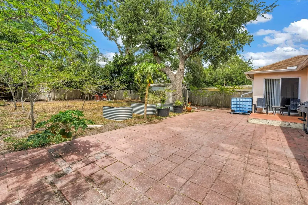10905 61st Avenue Seminole FL 33772