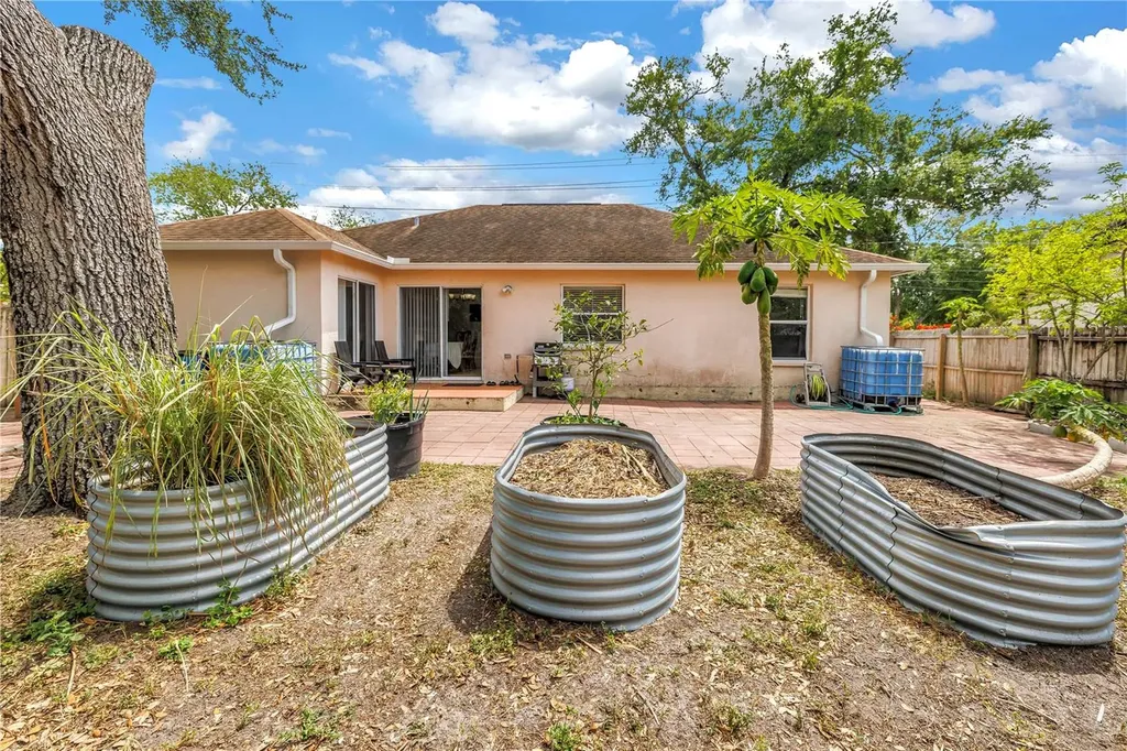 10905 61st Avenue Seminole FL 33772