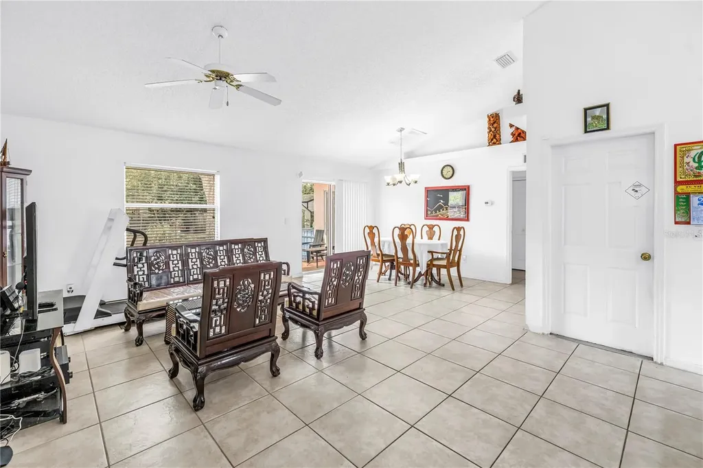 10905 61st Avenue Seminole FL 33772