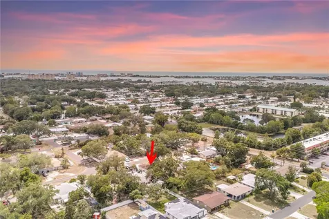 10905 61st Avenue Seminole FL 33772