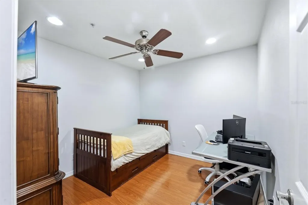 3903 45th Terrace W Bradenton FL 34210