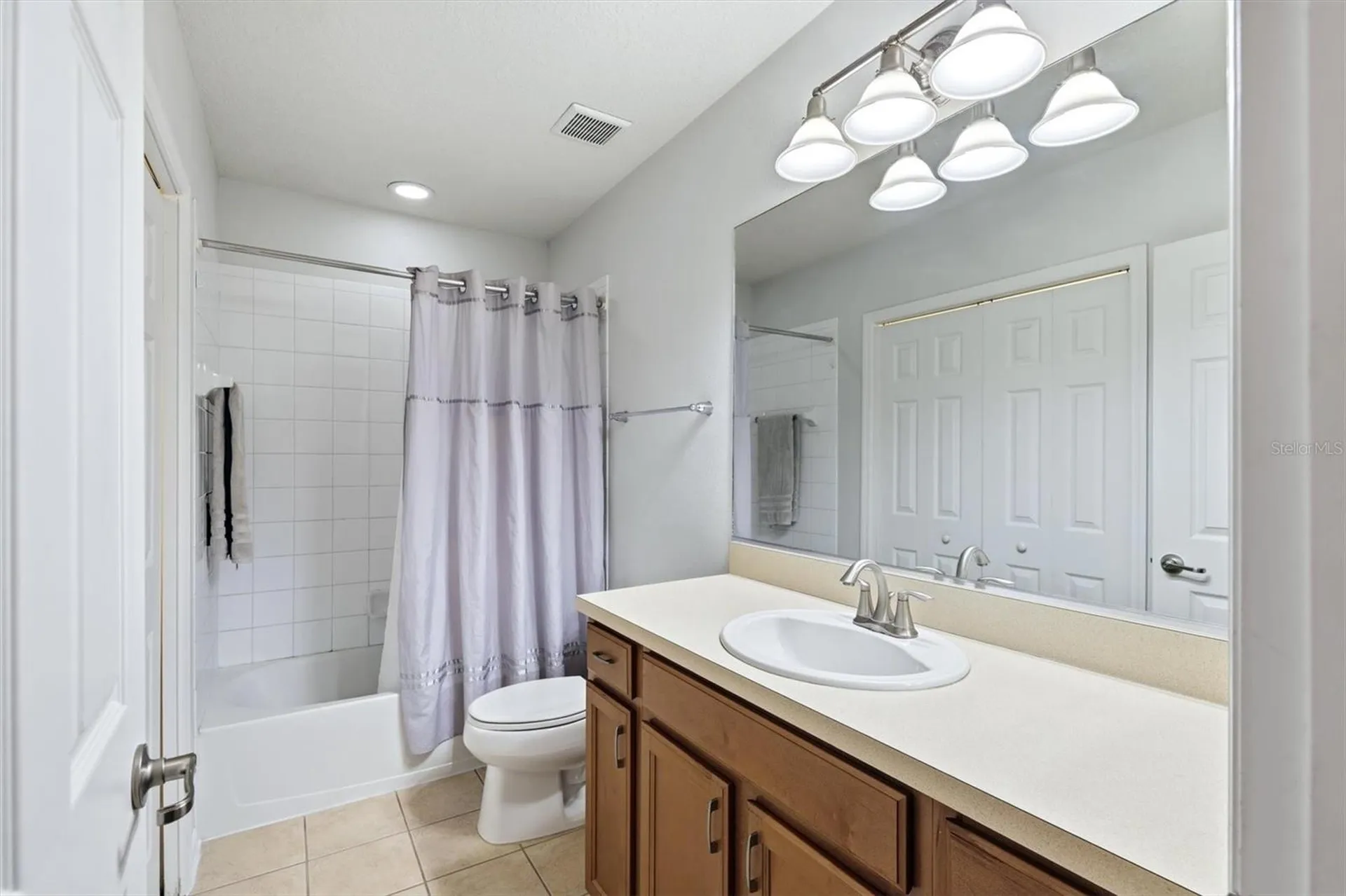 3903 45th Terrace W Bradenton FL 34210