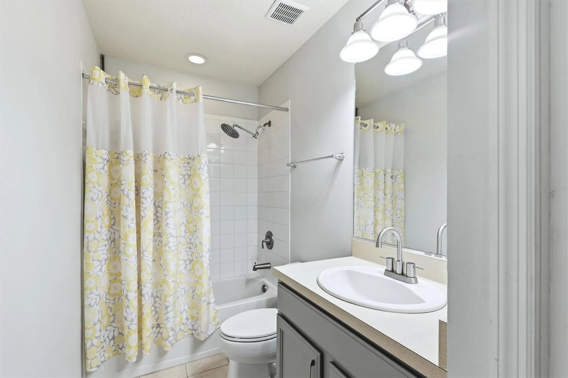 3903 45th Terrace W Bradenton FL 34210
