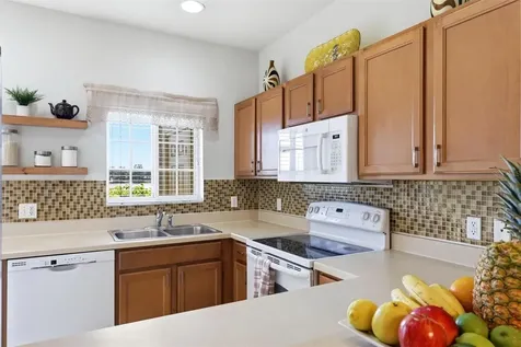 3903 45th Terrace W Bradenton FL 34210