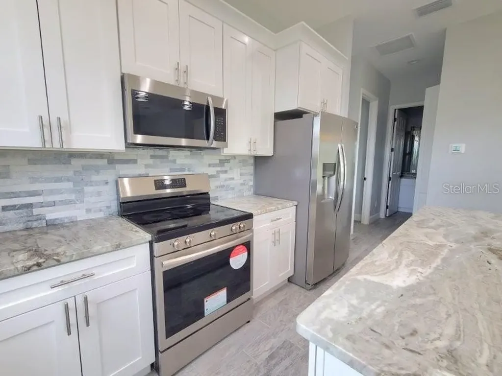 1038 San Cristobal Avenue Punta Gorda FL 33983