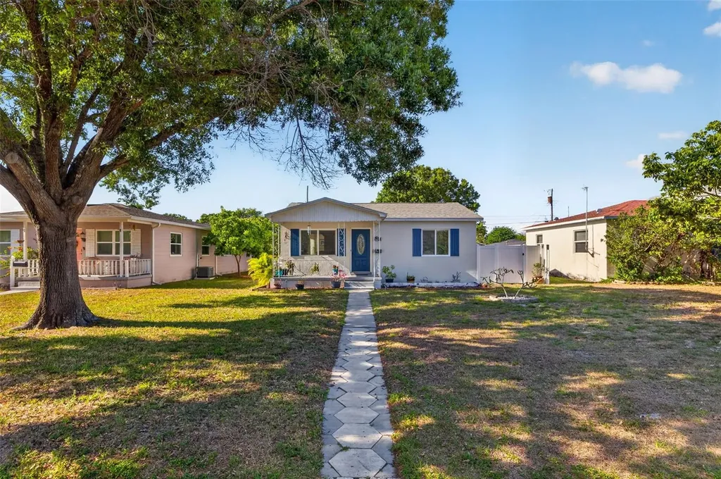 2301 36th Avenue N St Petersburg FL 33713