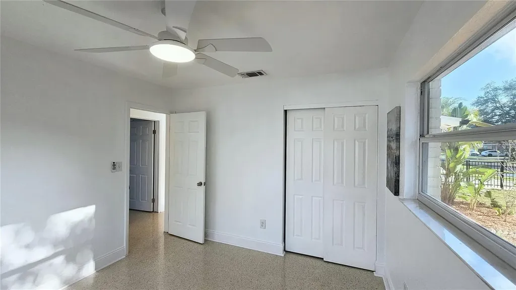 6482 20th Street N St Petersburg FL 33702