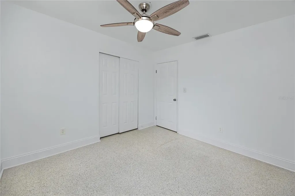 6482 20th Street N St Petersburg FL 33702