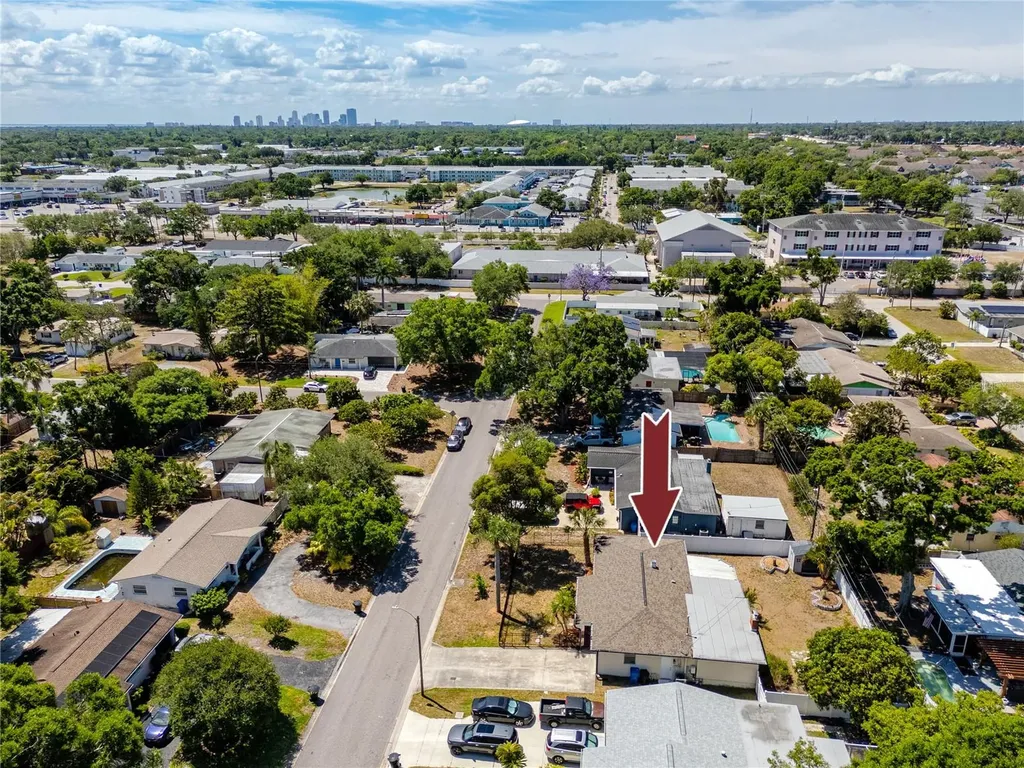 6482 20th Street N St Petersburg FL 33702