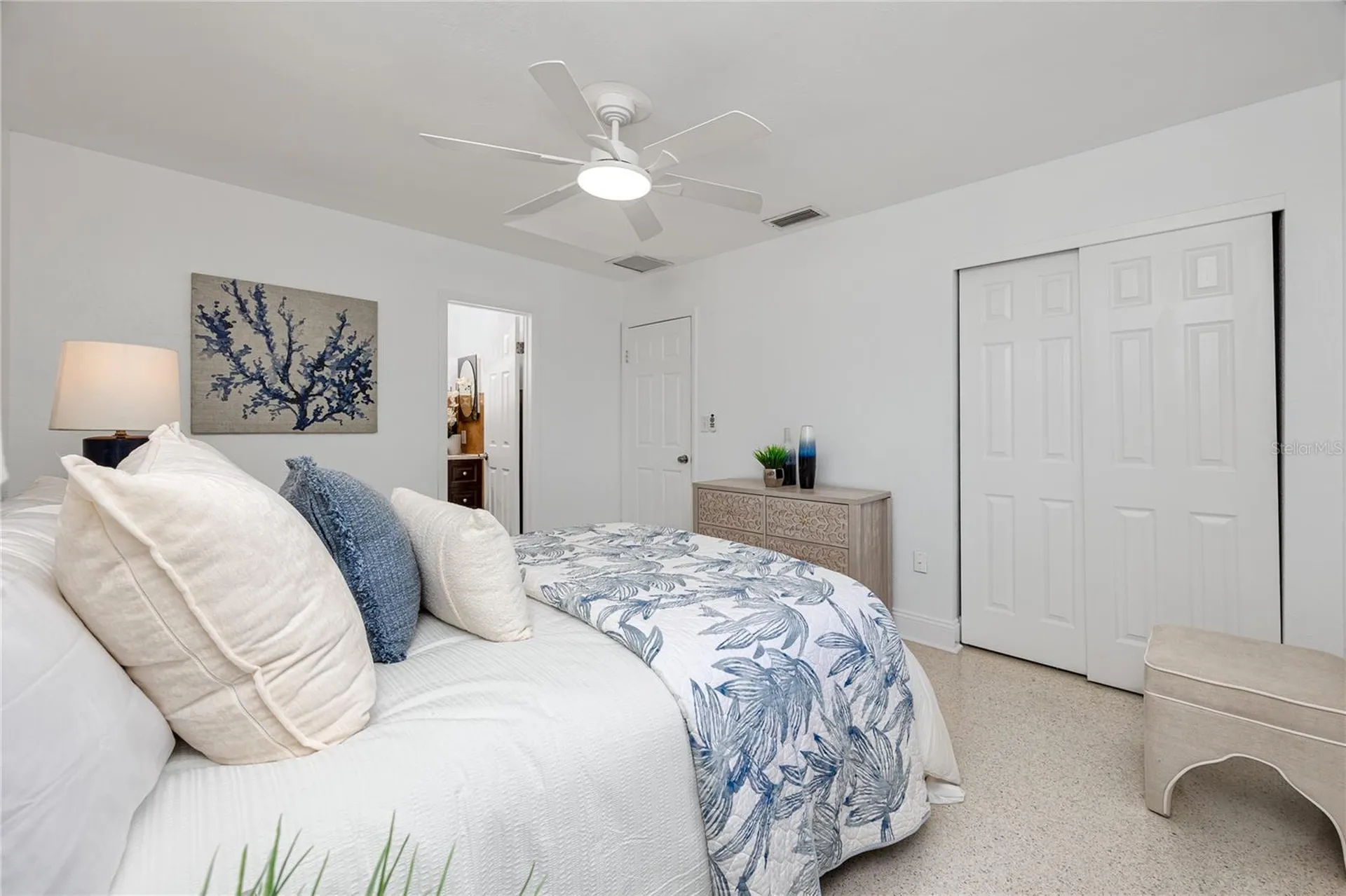 6482 20th Street N St Petersburg FL 33702