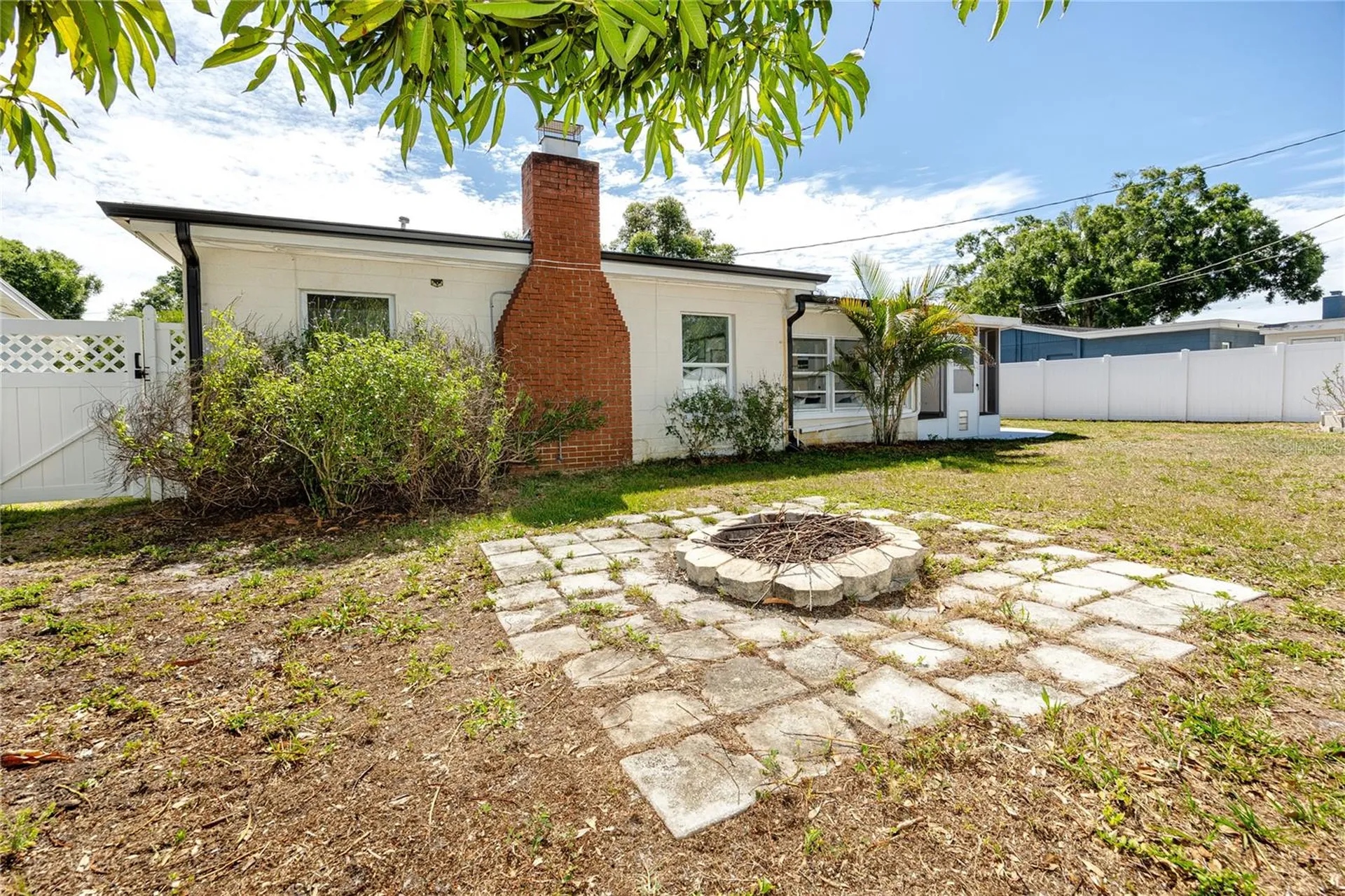 6482 20th Street N St Petersburg FL 33702