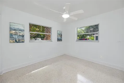 6482 20th Street N St Petersburg FL 33702