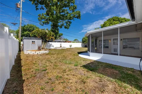 6482 20th Street N St Petersburg FL 33702