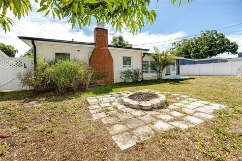 6482 20th Street N St Petersburg FL 33702