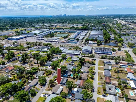 6482 20th Street N St Petersburg FL 33702