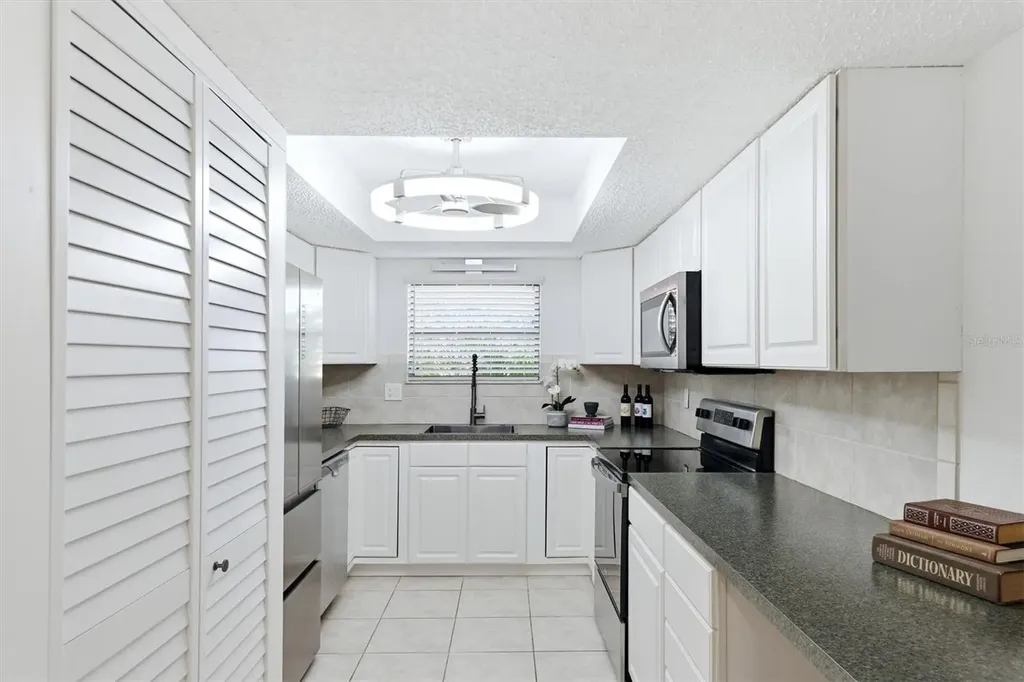 1469 56th Street W Bradenton FL 34209
