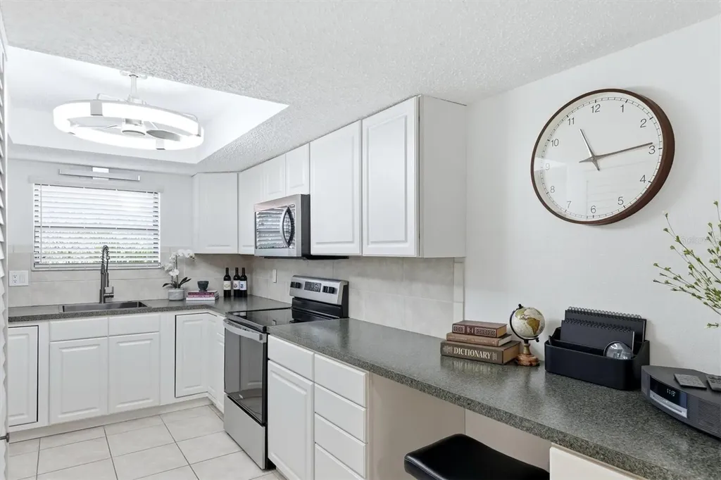 1469 56th Street W Bradenton FL 34209