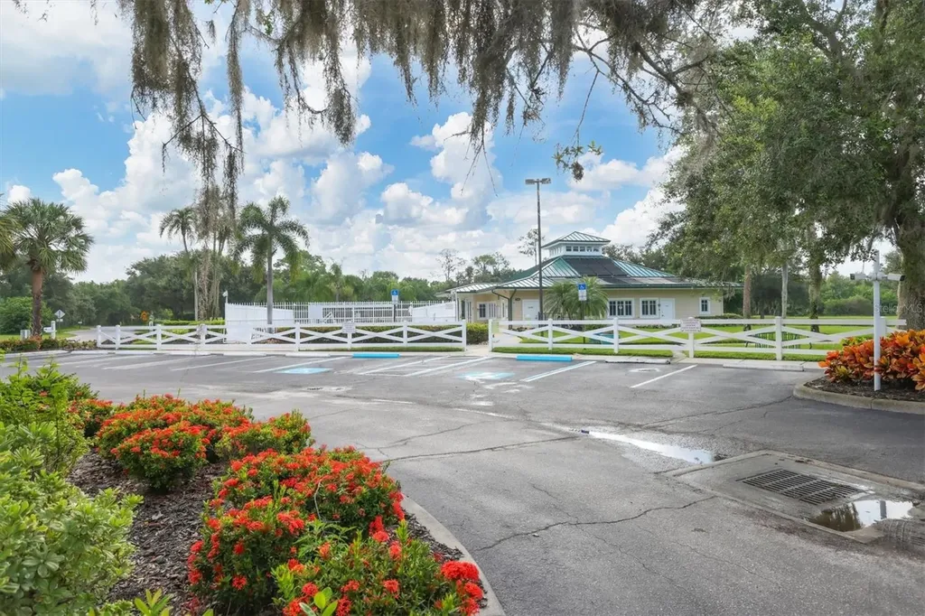 7527 Marsh Orchid Circle Bradenton FL 34203