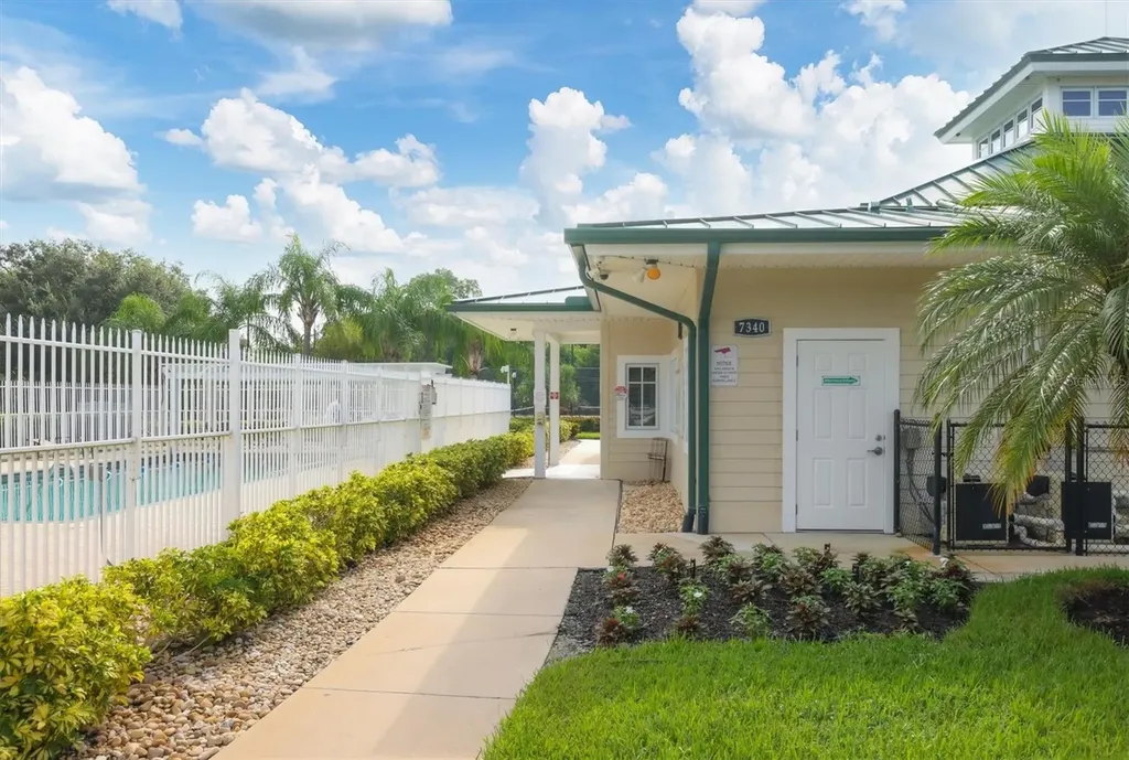 7527 Marsh Orchid Circle Bradenton FL 34203