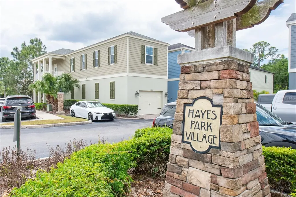 208 Cutlass Way Oldsmar FL 34677