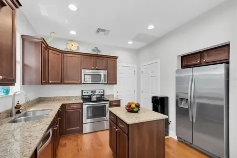 208 Cutlass Way Oldsmar FL 34677
