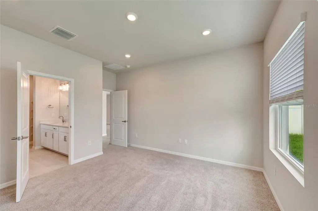 31232 Pendleton Landing Circle Wesley Chapel FL 33545