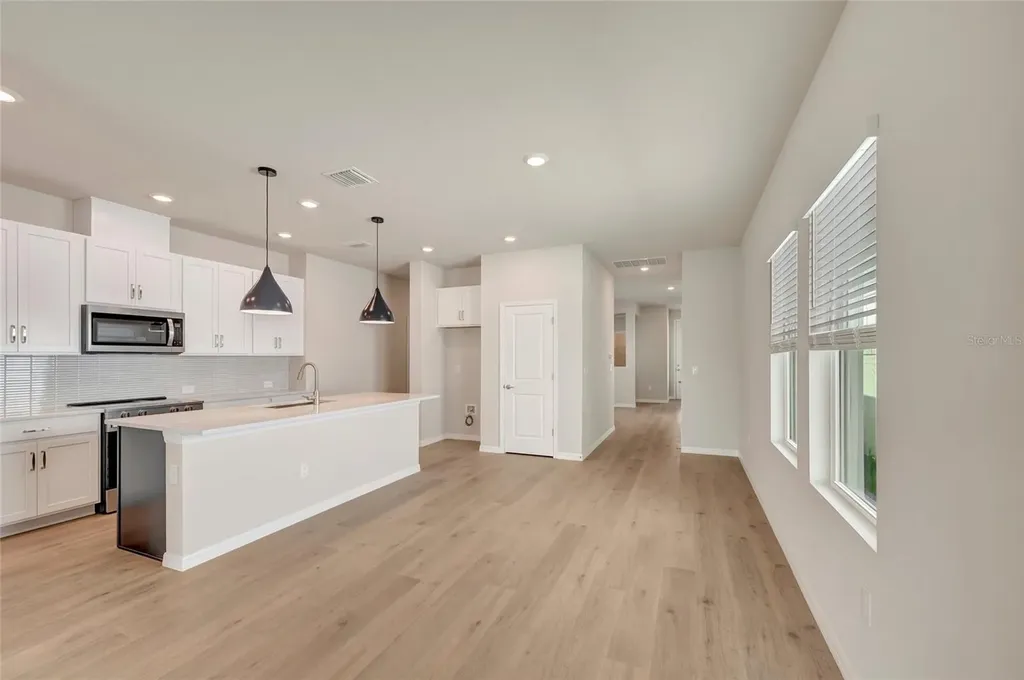 31232 Pendleton Landing Circle Wesley Chapel FL 33545