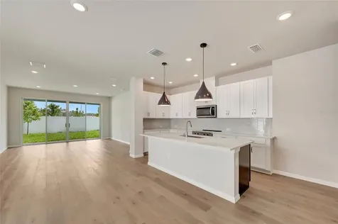 31232 Pendleton Landing Circle Wesley Chapel FL 33545