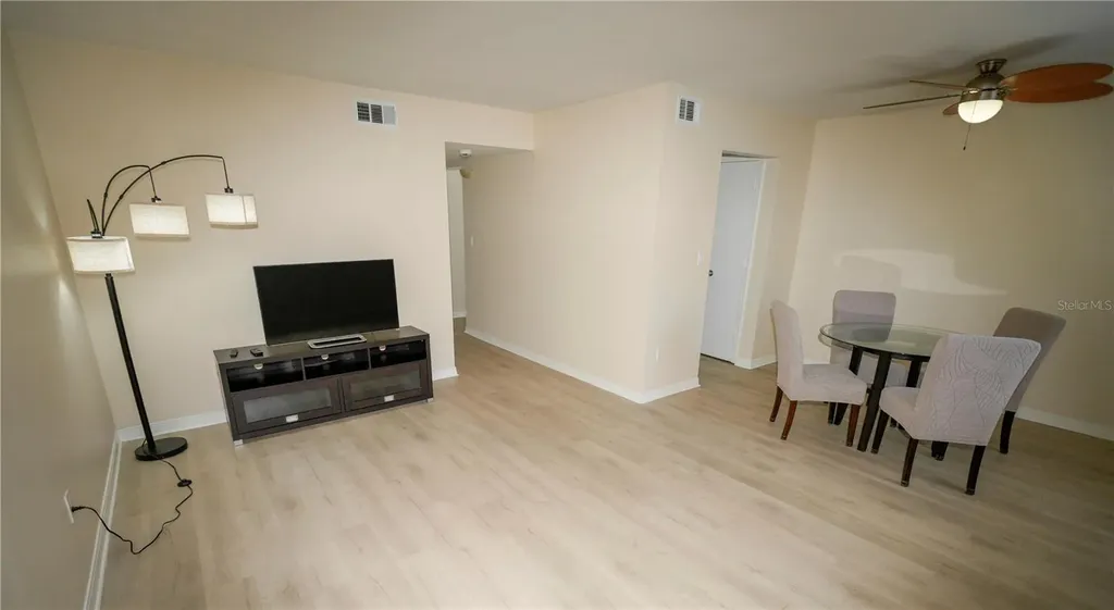 6940 A Sunset Drive S South Pasadena FL 33707